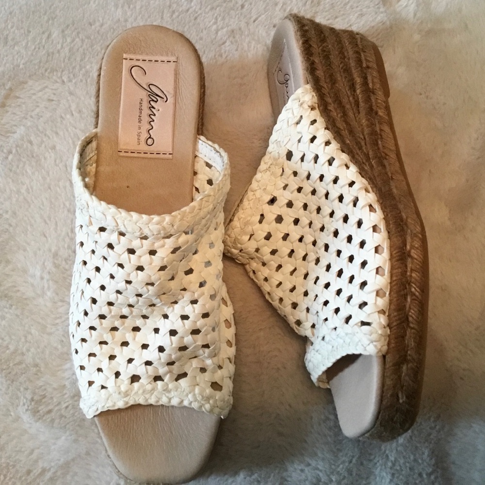 Gaimo White Wedge Made in Spain Espadrille Slip-on Sandals - EU 38